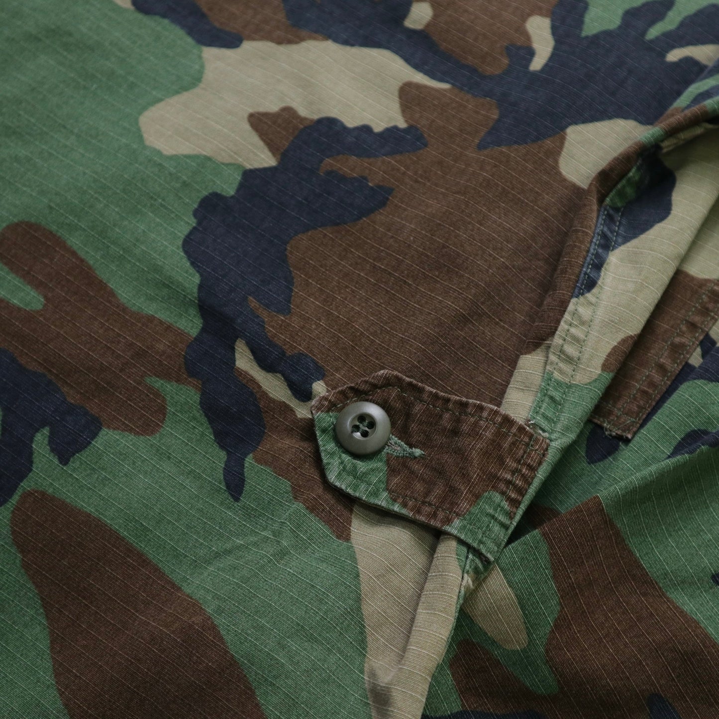80s US AIR Force Woodland Camo Jacket - 富士鳥古著