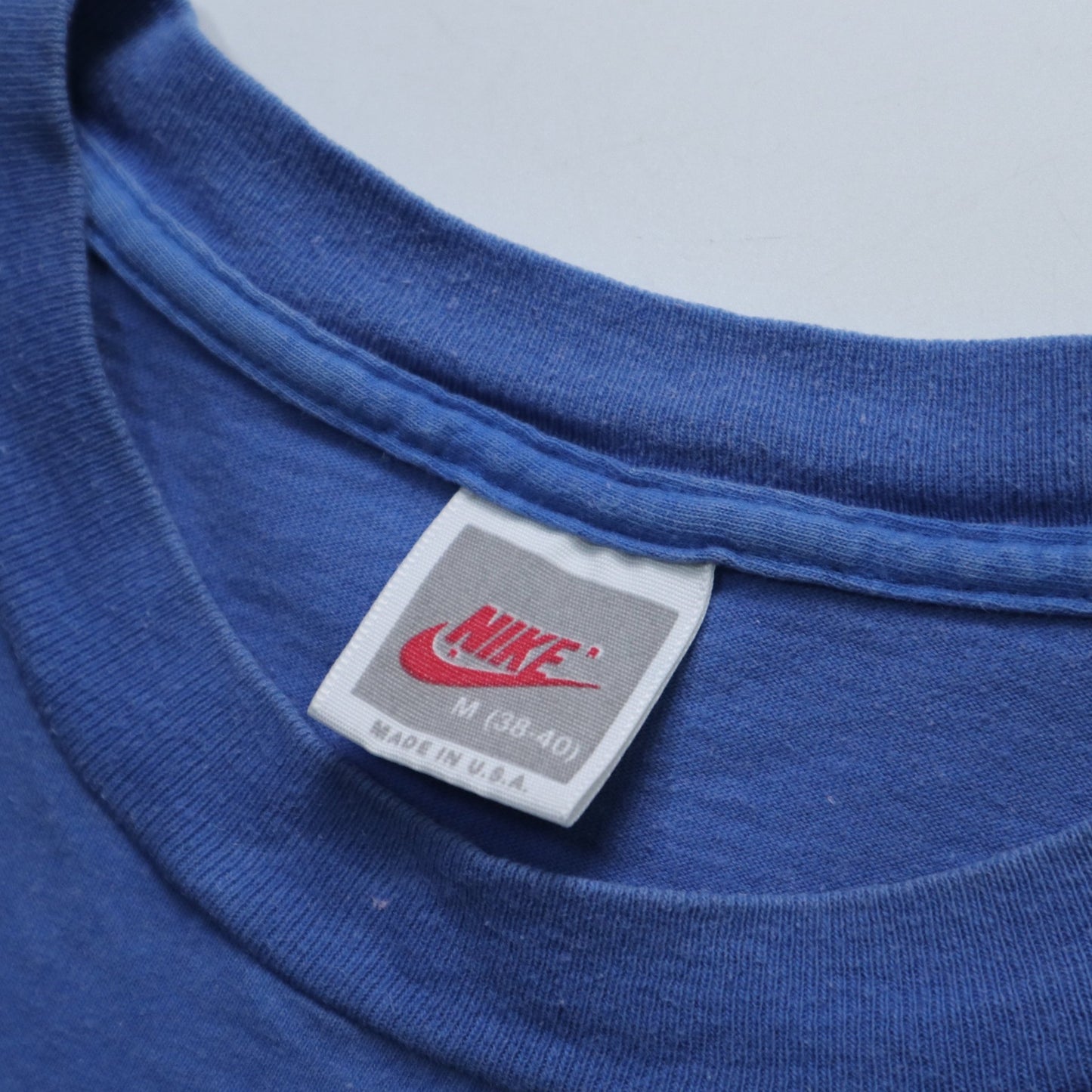 90s NIKE 美國製 藍底NIKE立體字體tee - 富士鳥古著