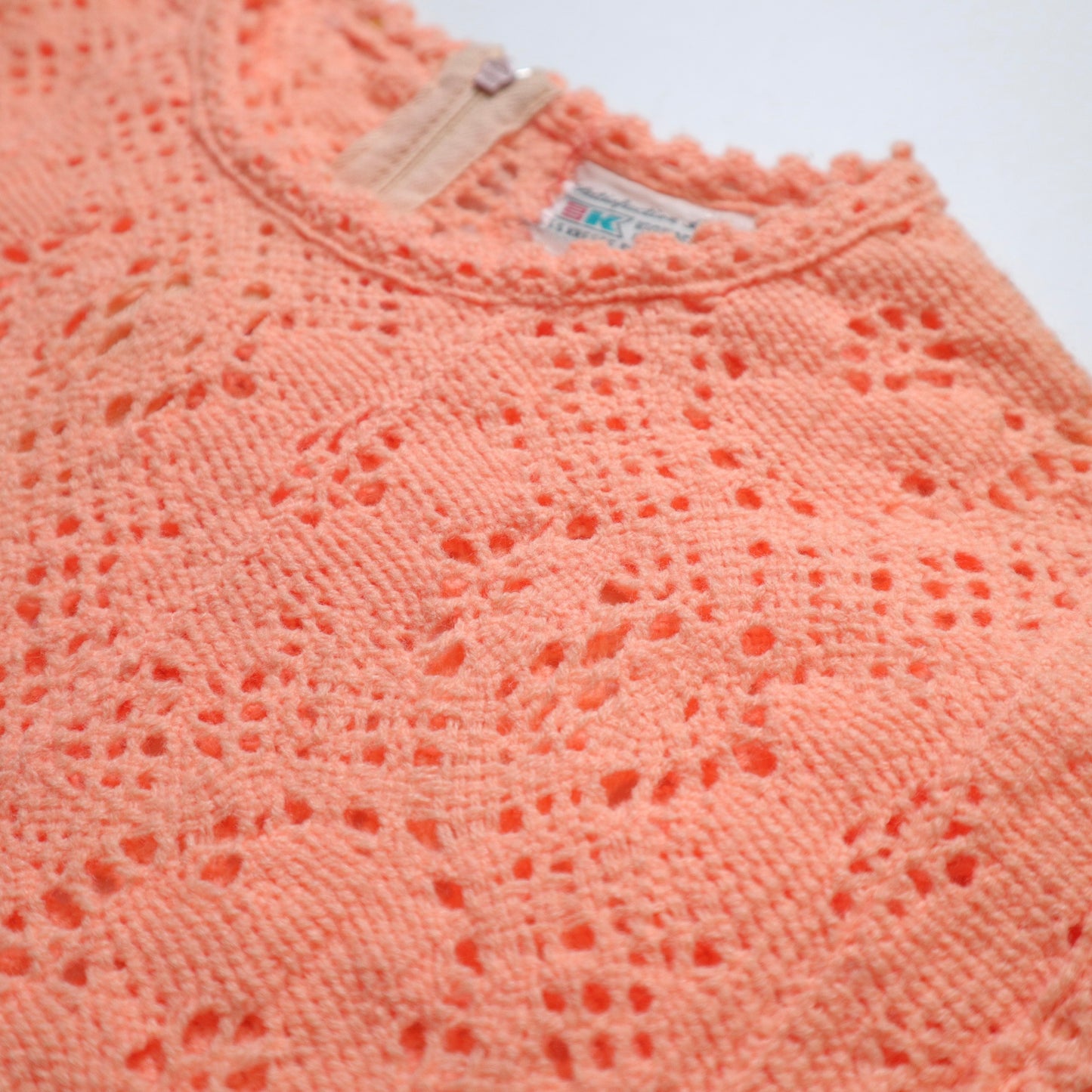 60-70s Kmart Japanese-made orange crochet vest knitted vest