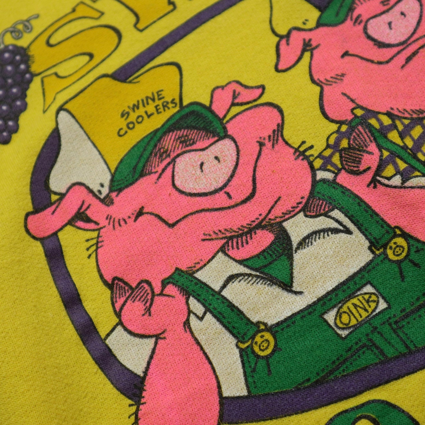 1980年代 アメリカ製 Swine Coolers スウェットシャツ、ピギーイエローの半袖スウェットシャツ