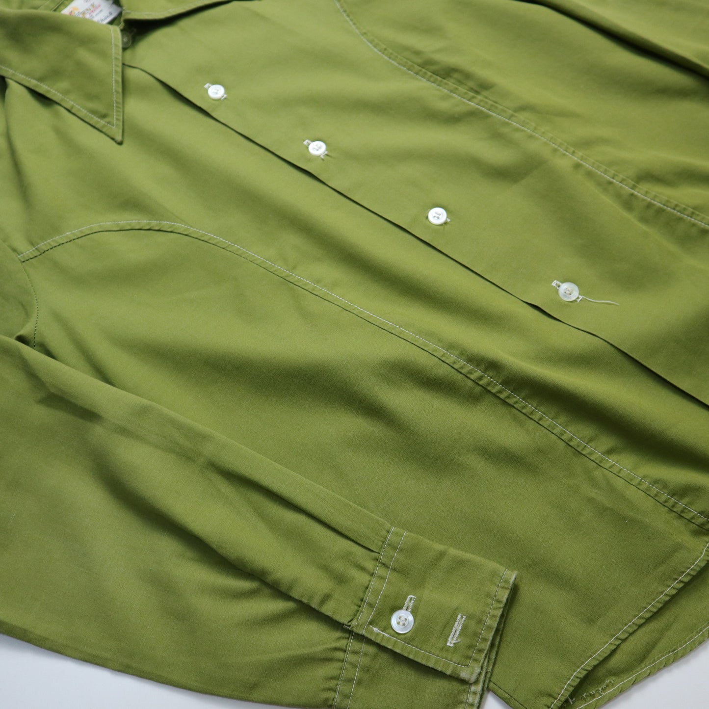 1970s Lucerne 草地綠箭領女生襯衫