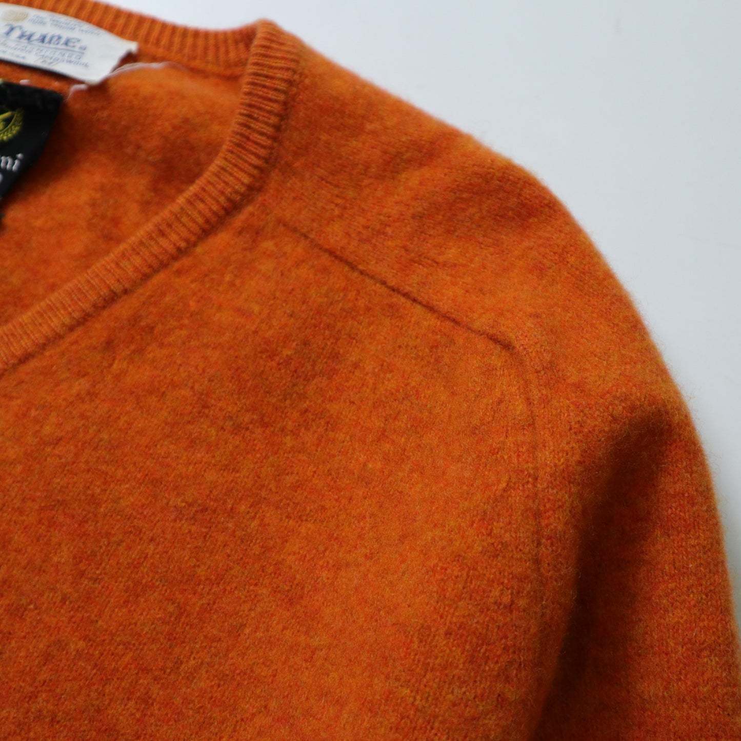 70年代 アメリカ製 オレンジバージンウール Vネックウールセーター