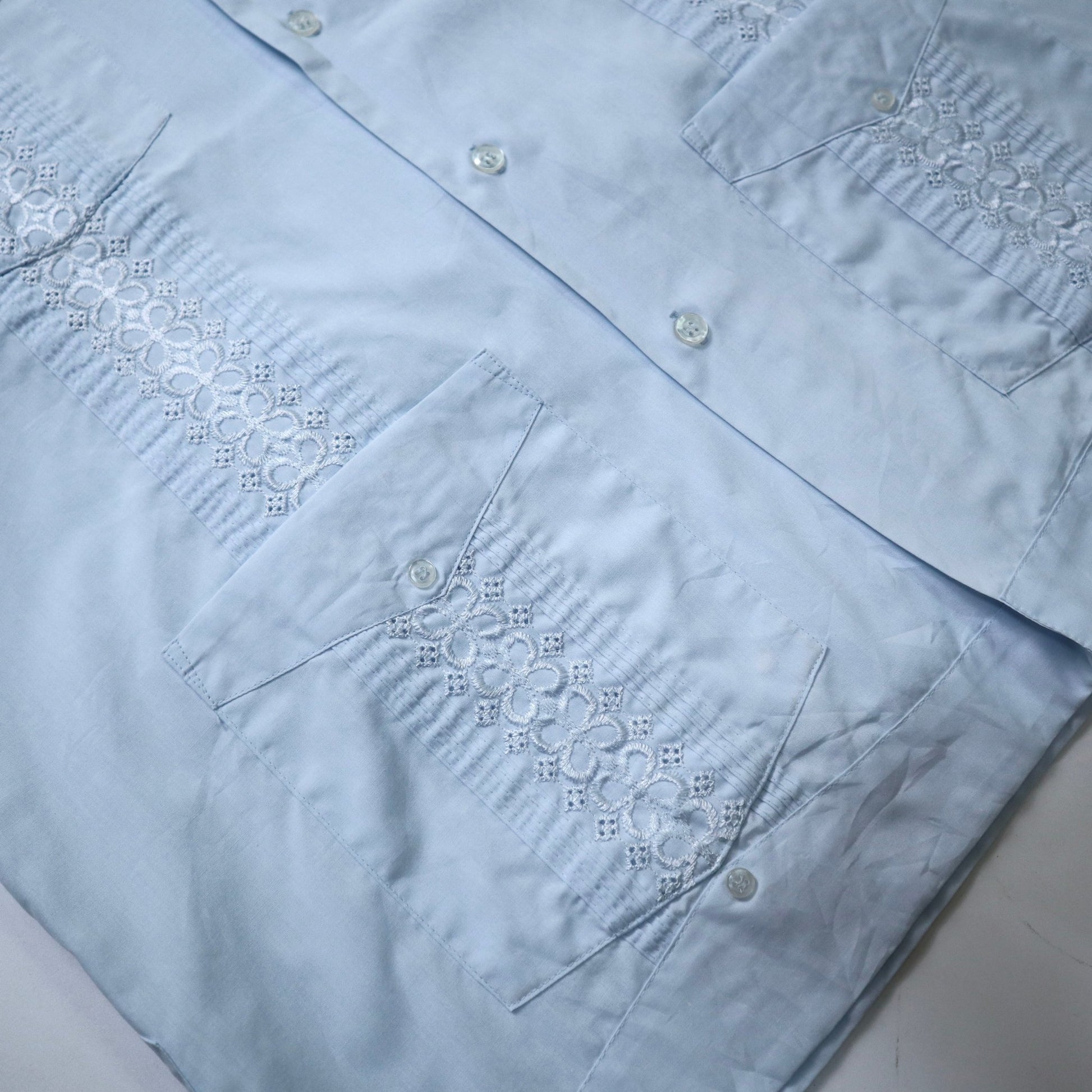 70s Romani 水藍色刺繡古巴襯衫 - 富士鳥古著