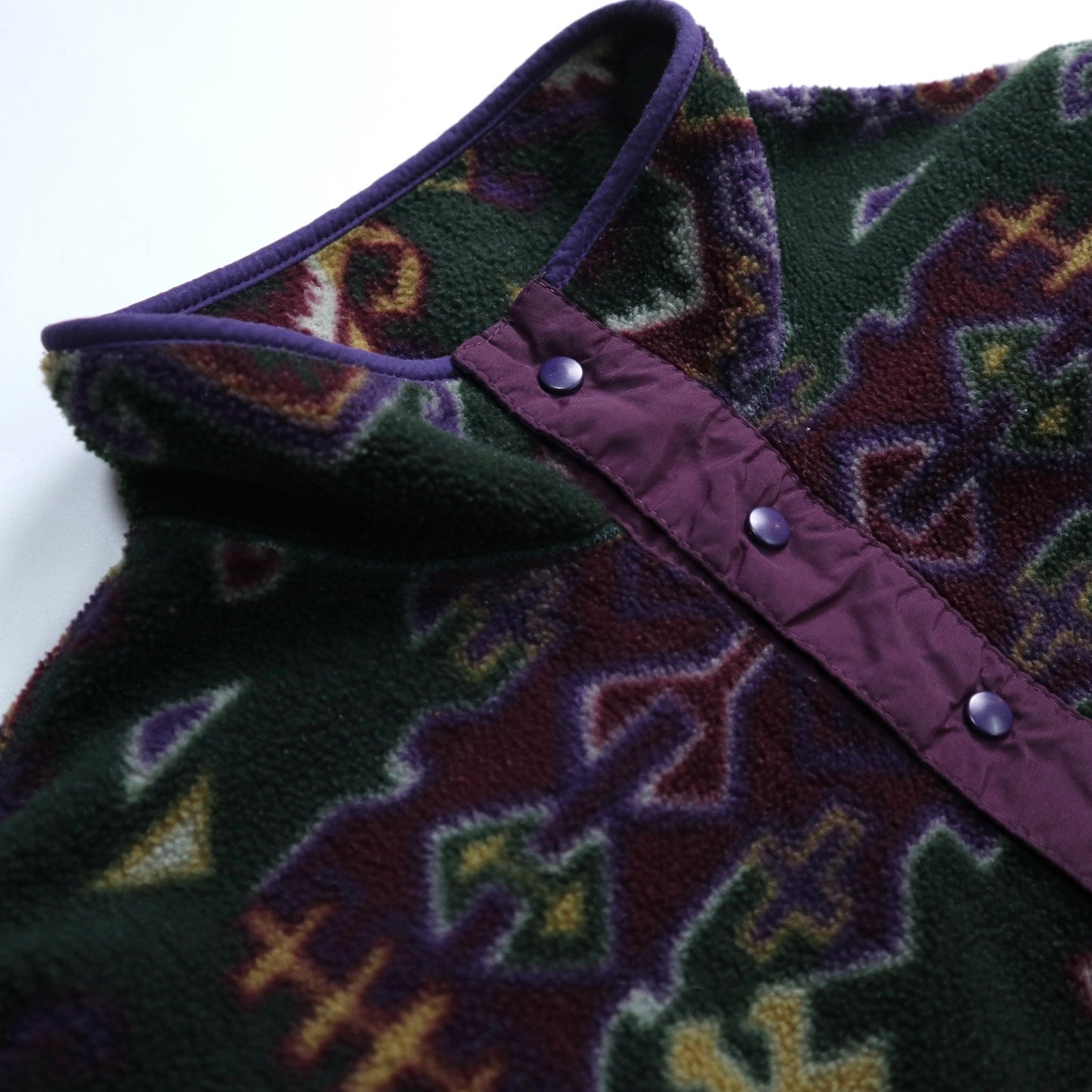 90s Columbia 美國製 綠底幾何圖騰抓毛絨套頭衫 - 富士鳥古著