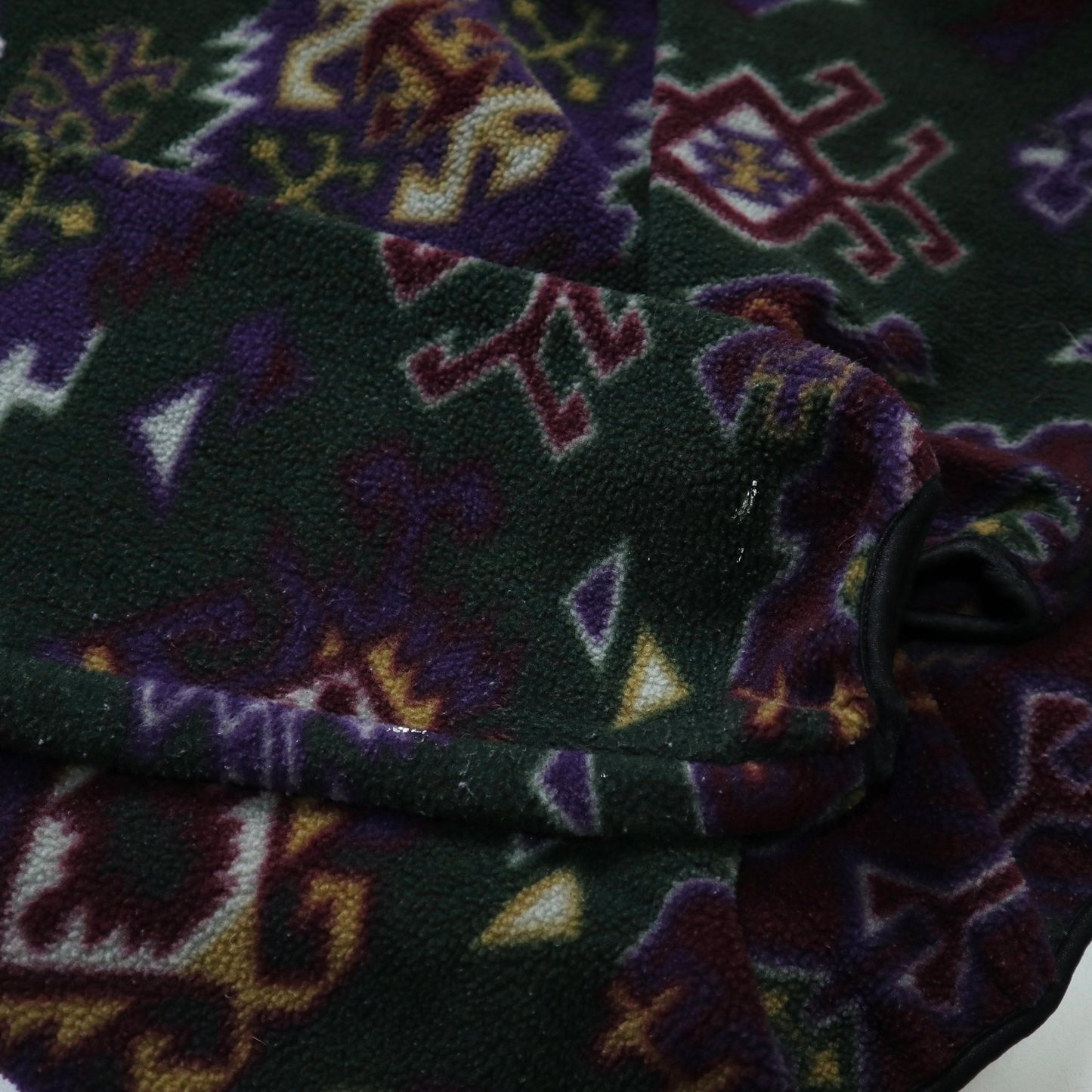 90s Columbia 美國製 綠底幾何圖騰抓毛絨套頭衫 - 富士鳥古著