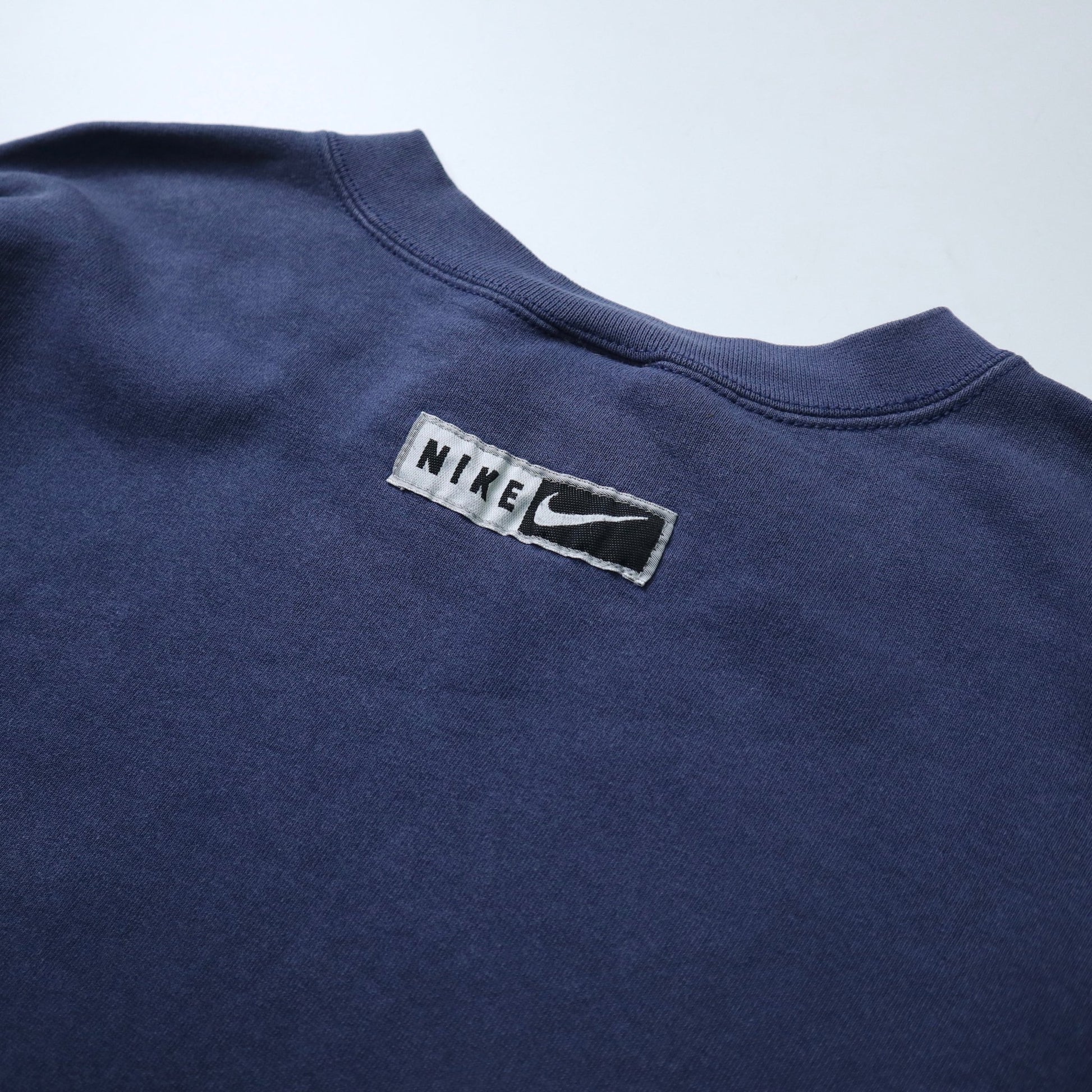 90s NIKE 美國製 藏青色刺繡LOGO圓領衛衣 - 富士鳥古著