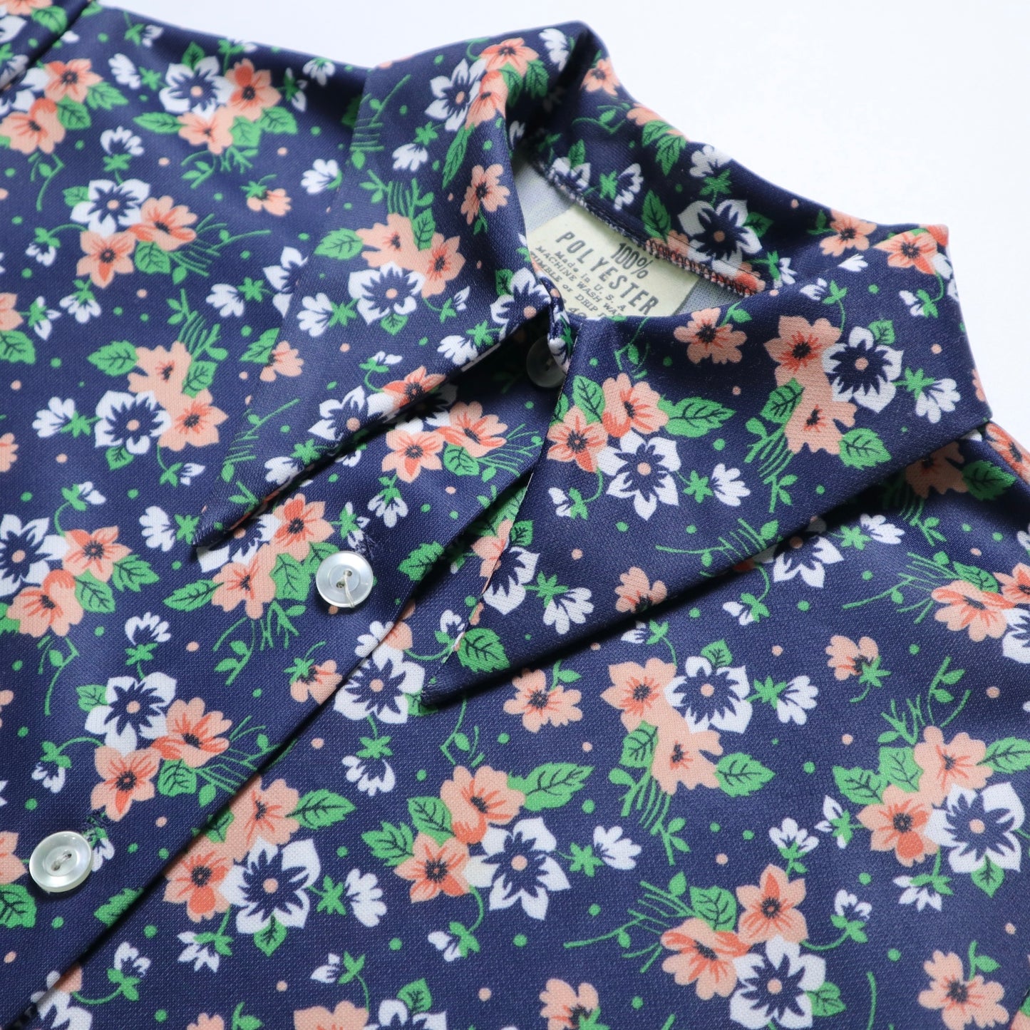 1980s American made blue printed arrow collar shirt polyester fabric