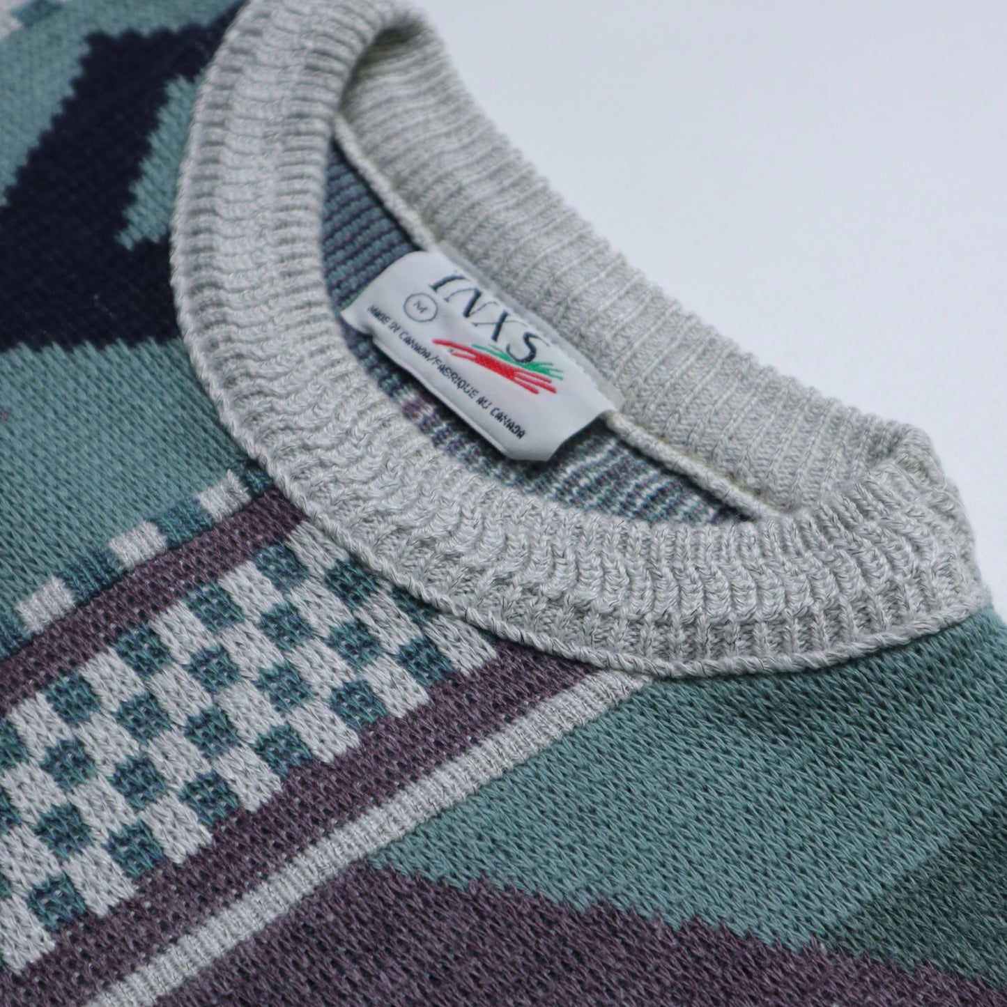 90s Canadian geometric graphic knitted sweater