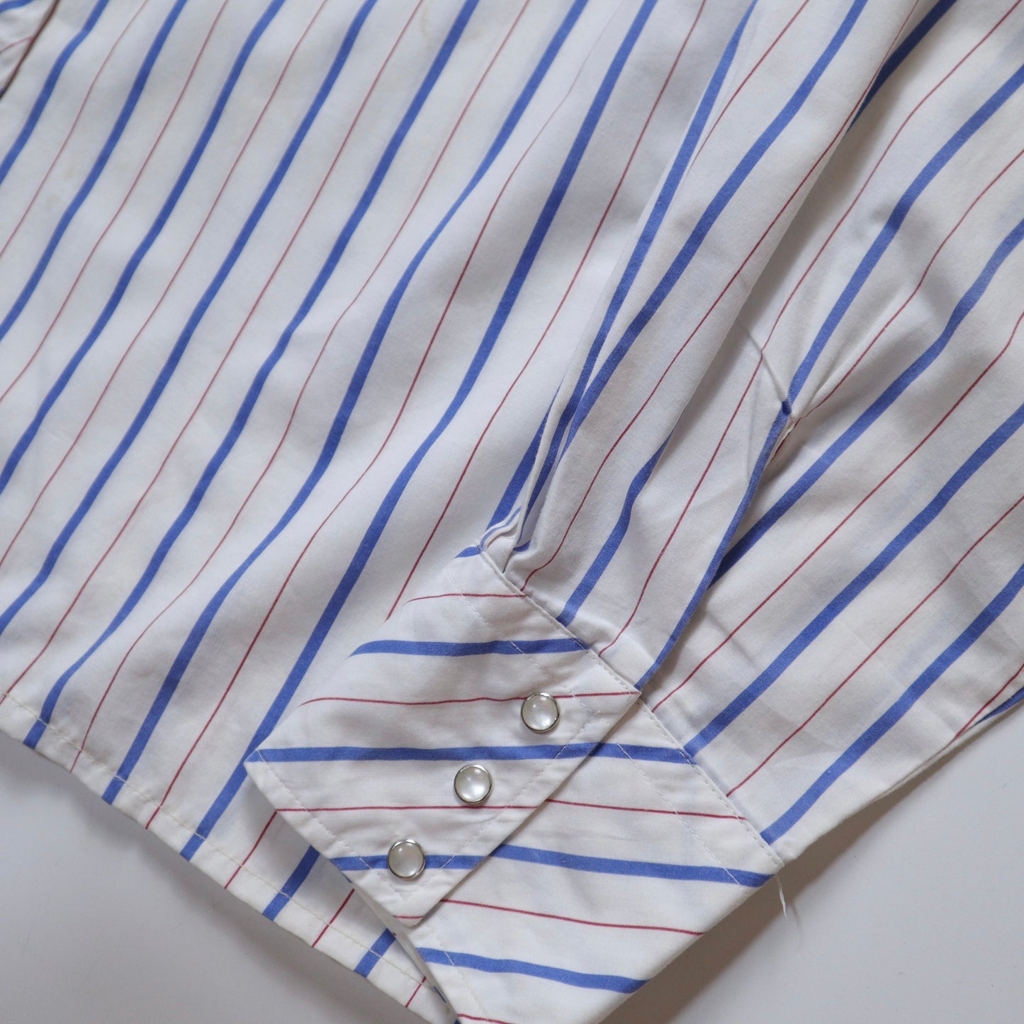 1970s Korean-made Bar-m Rancher blue and white striped western shirt