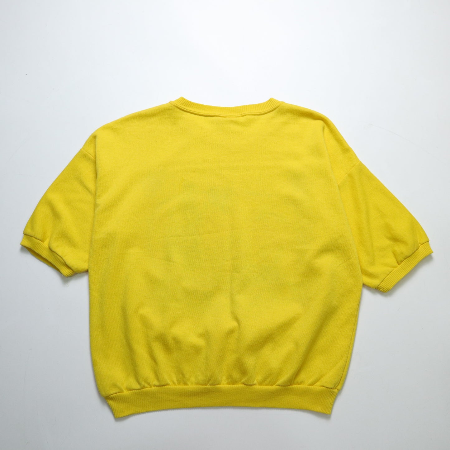 1980年代 アメリカ製 Swine Coolers スウェットシャツ、ピギーイエローの半袖スウェットシャツ