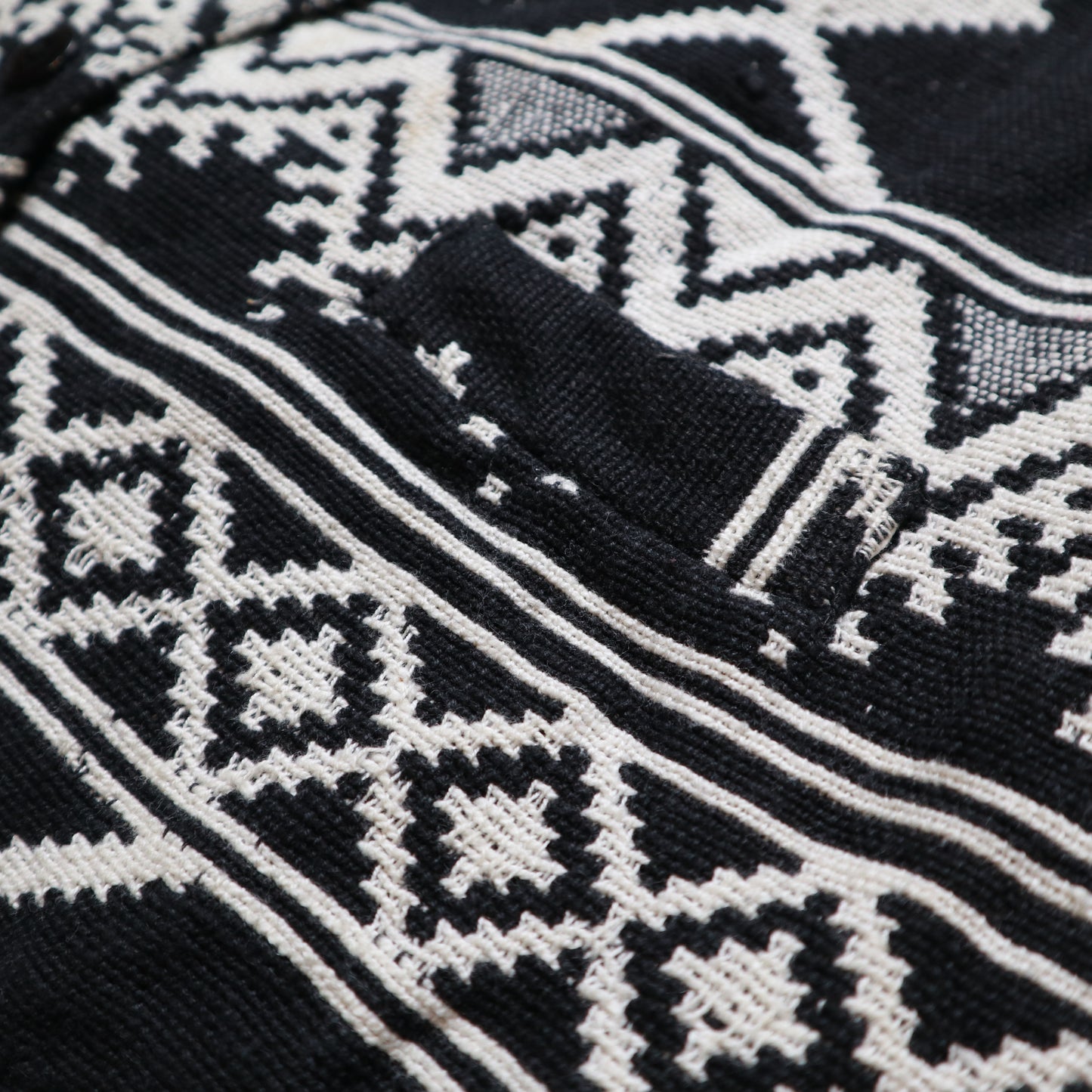 90s Folk Totem Black Bottom Tapestry Vest