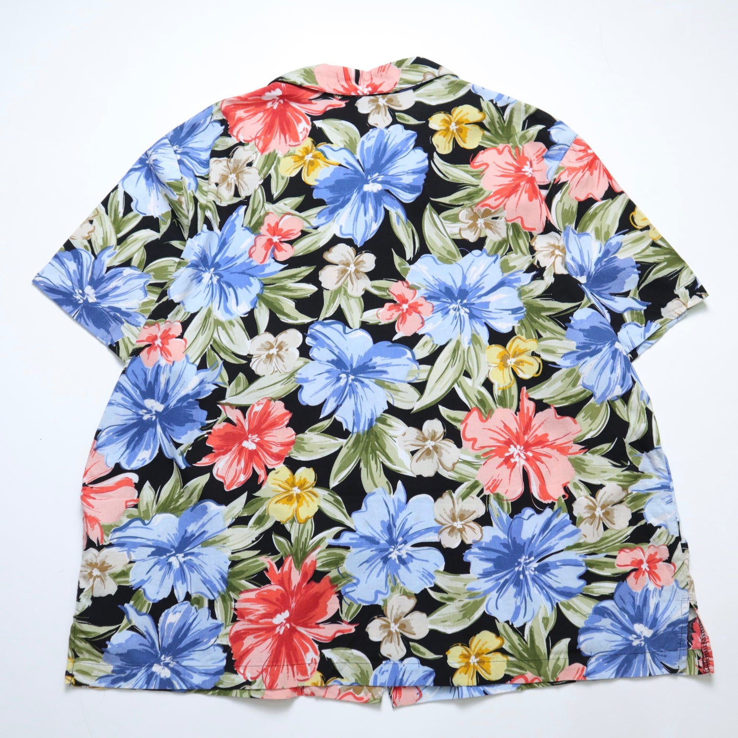 Black Botanical Print Hawaiian Shirt