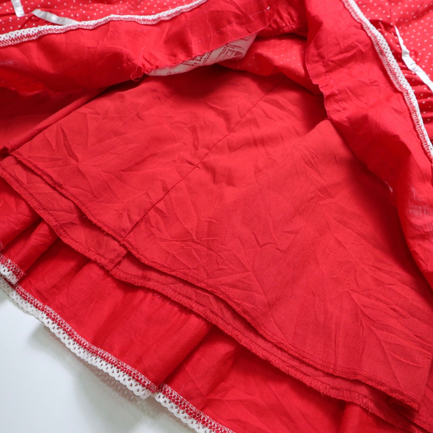 1980s red dotted lace trim skirt