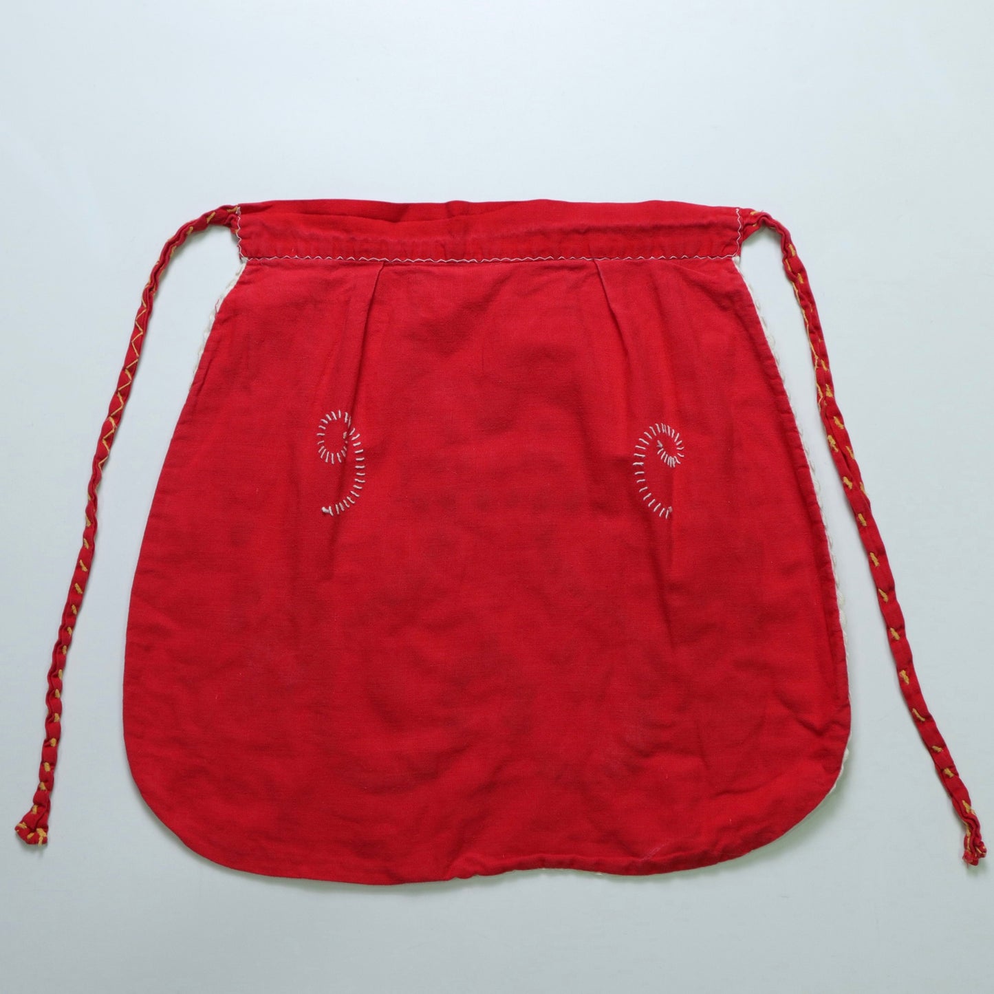 Handmade Apron 紅色葡萄牙手工刺繡圍裙 古著圍裙