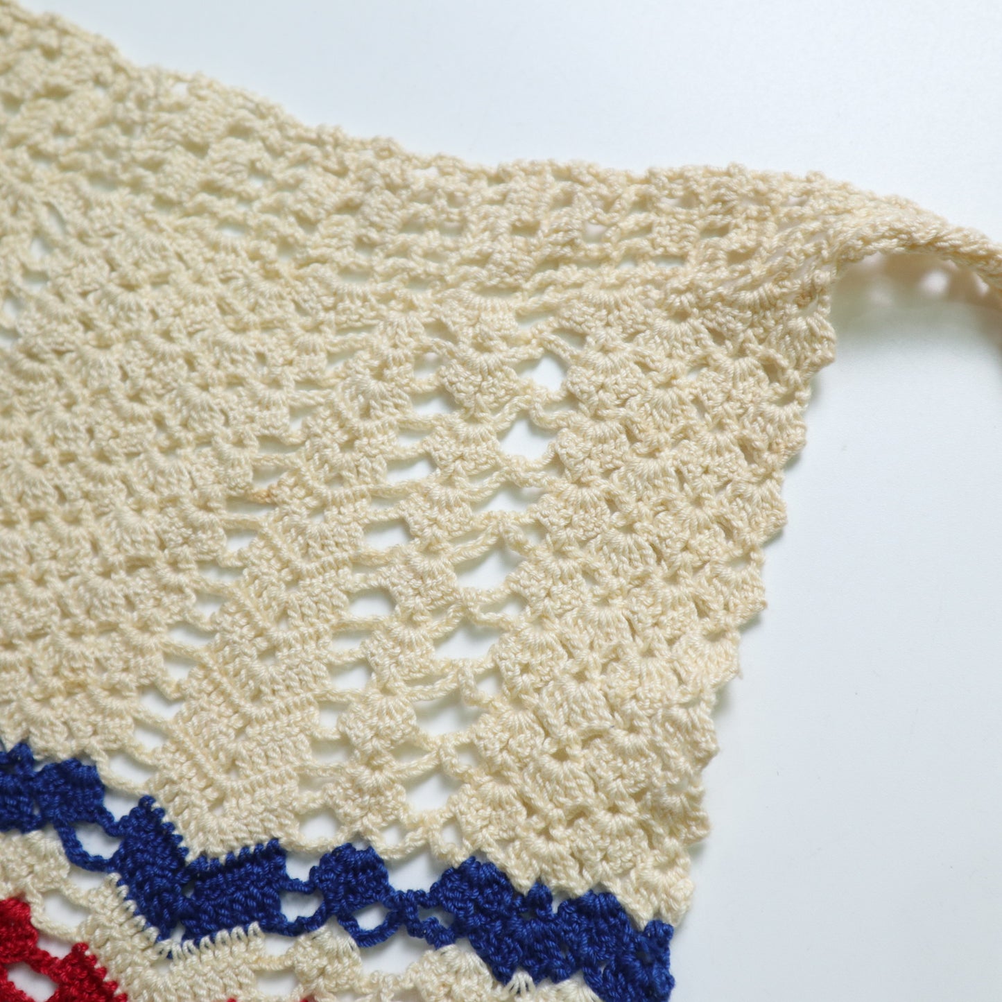 アメリカ国旗カラーの手作りかぎ針編みエプロン手作りエプロン