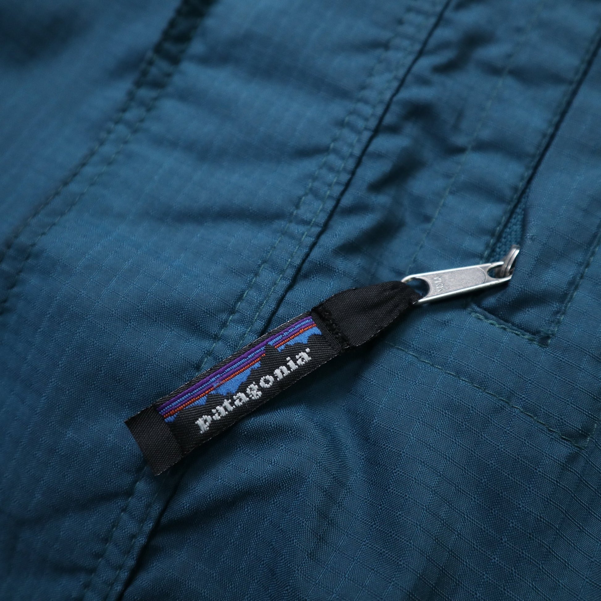 (L號）90s Patagonia 美國製 綠色防風外套 - 富士鳥古著