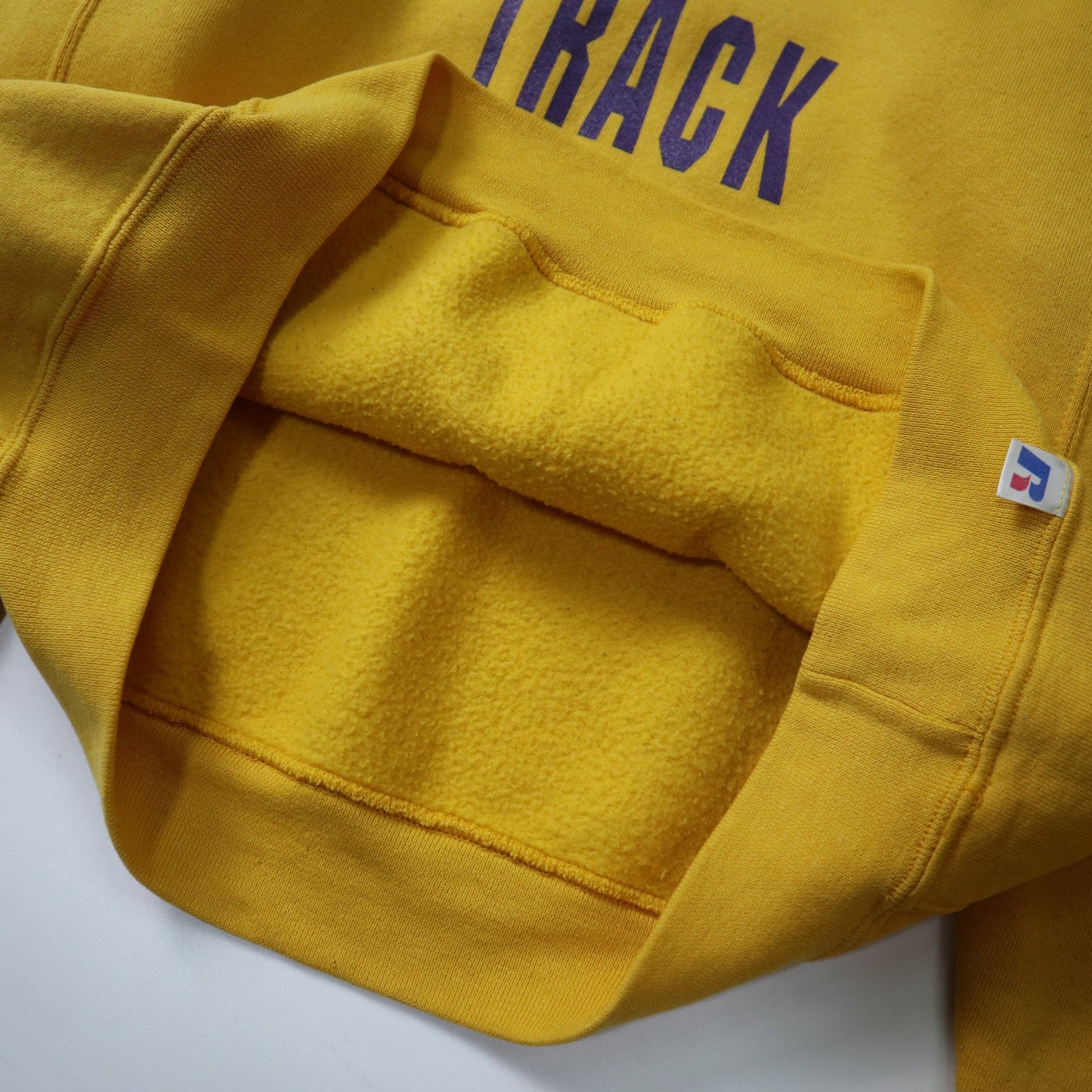 Russell Watertown 田徑隊黃色連帽上衣 帽tee - 富士鳥古著