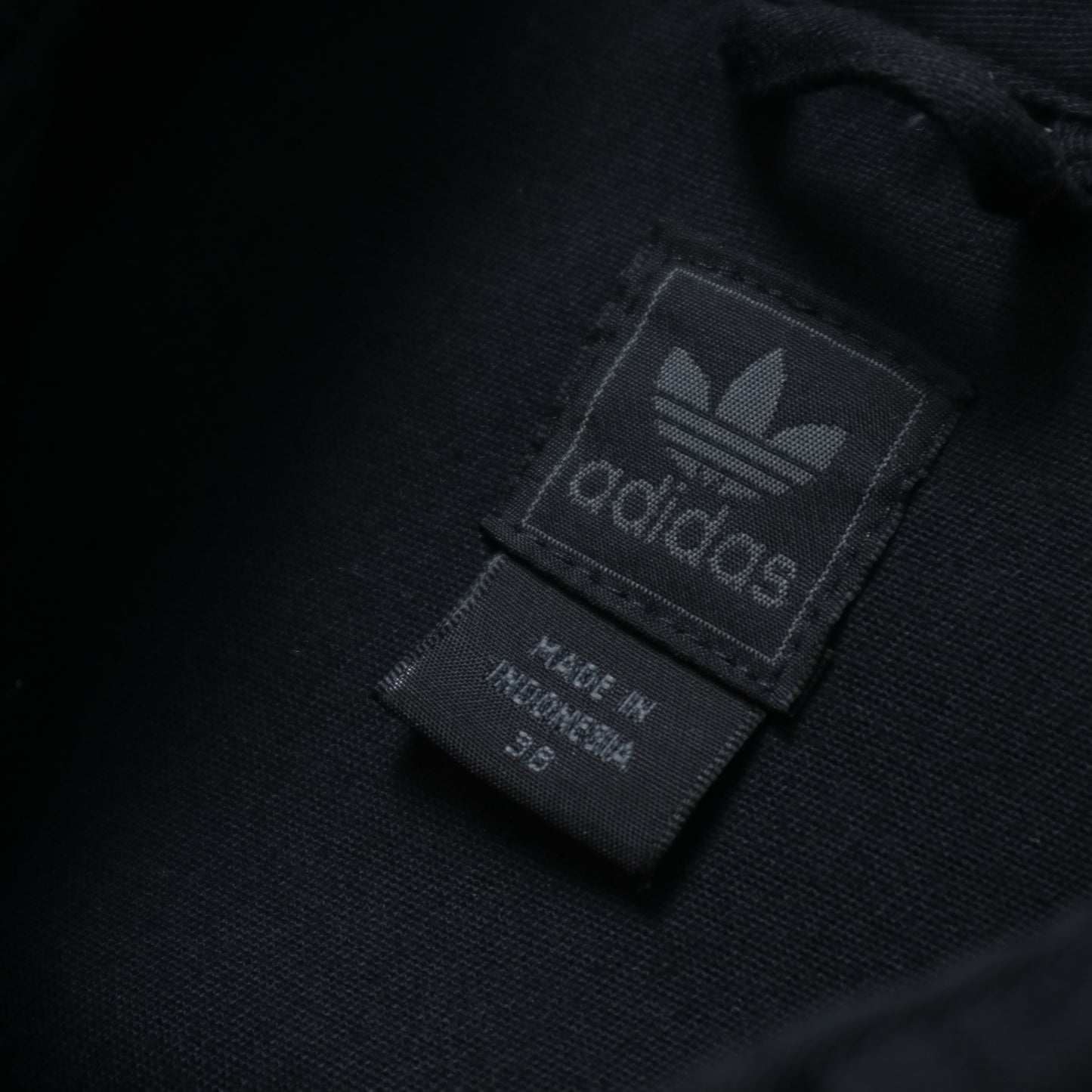 Adidas 黑色雙口袋運動外套
