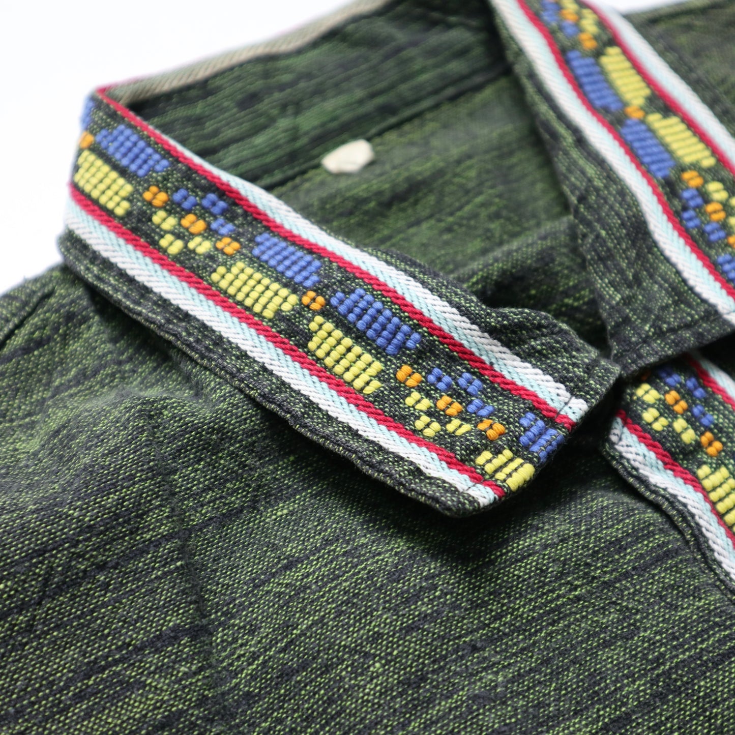 綠色瓜地馬拉 格查爾鳥手工刺繡襯衫