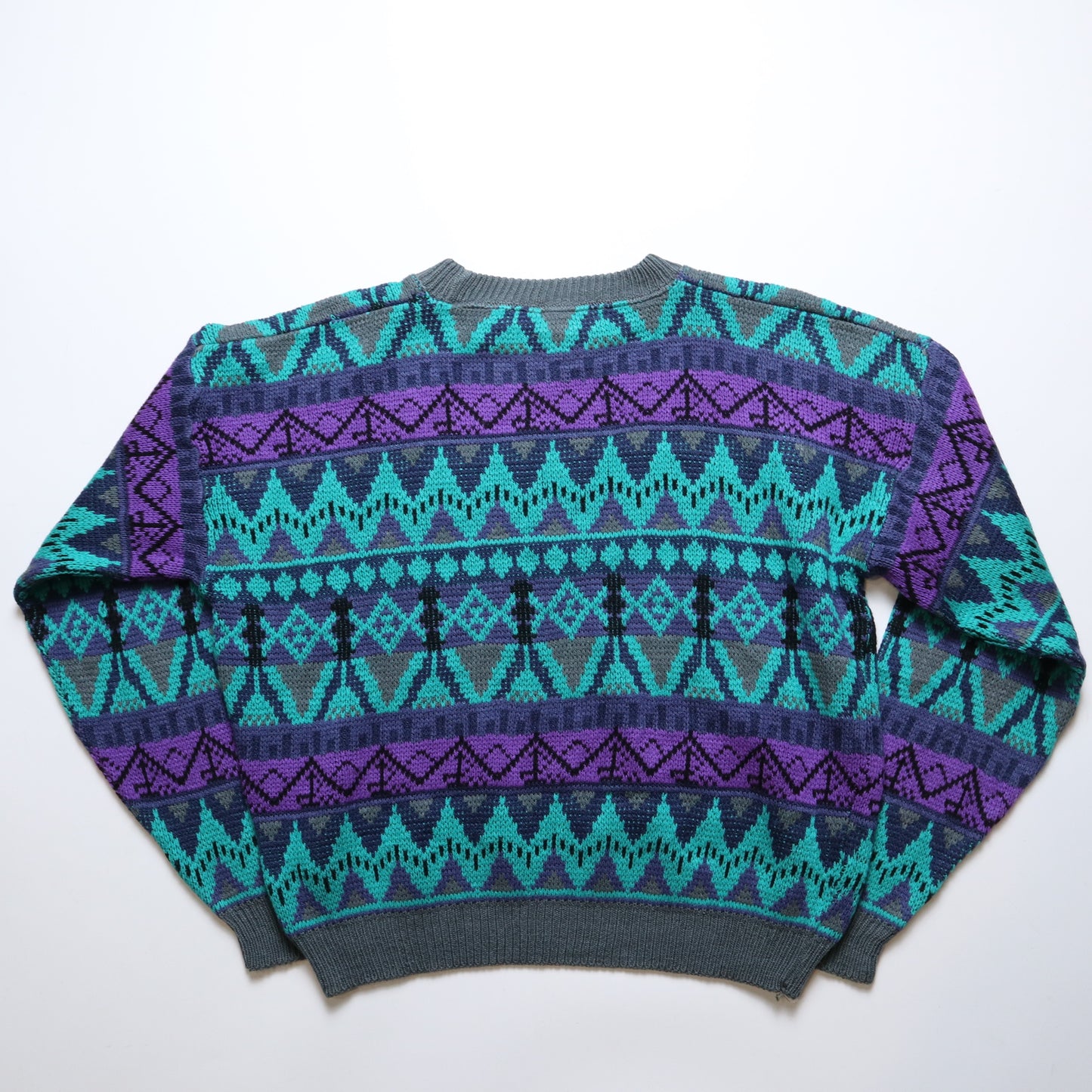 90s USA-made green and purple geometric graphic short sweater